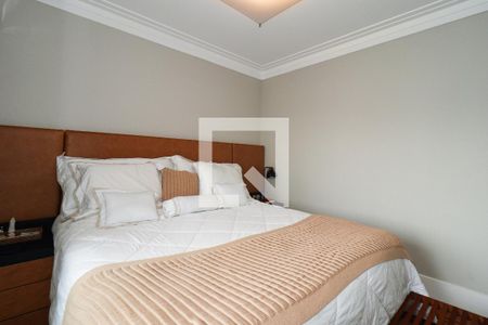 Apartamento à venda com 191m², 4 quartos e 3 vagasSuíte 1