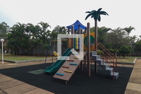 Apartamento à venda com 191m², 4 quartos e 3 vagasÁrea comum - Playground