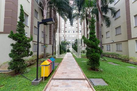 Apartamento para alugar com 45m², 2 quartos e sem vagaÁrea comum