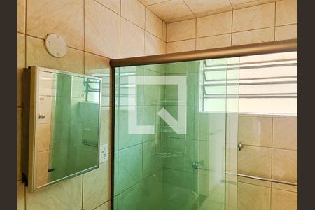 Banheiro social  de apartamento para alugar com 1 quarto, 50m² em Centro, Guarulhos