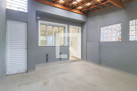 Casa à venda com 100m², 2 quartos e 1 vagaGaragem