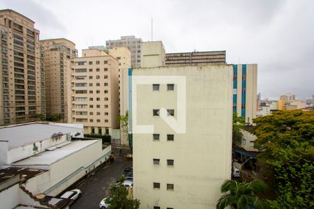 Vista da sala 1 de apartamento à venda com 2 quartos, 168m² em Vila Bastos, Santo André