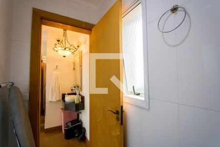 Apartamento à venda com 168m², 2 quartos e 3 vagasBanheiro social