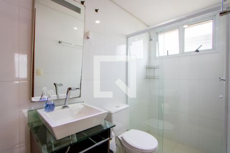 Apartamento à venda com 168m², 2 quartos e 3 vagasBanheiro do quarto 2
