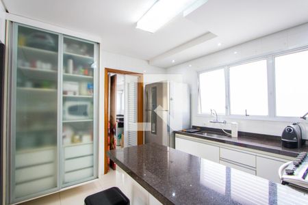 Apartamento à venda com 168m², 2 quartos e 3 vagasCozinha
