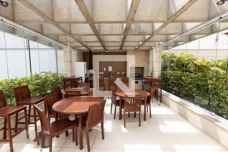 Apartamento à venda com 145m², 3 quartos e 4 vagasÁrea comum - Churrasqueira