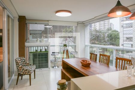 Varanda Gourmet de apartamento à venda com 3 quartos, 145m² em Água Branca, São Paulo