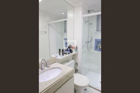 Apartamento à venda com 145m², 3 quartos e 4 vagasBanheiro da Suíte 2