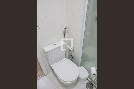 Apartamento à venda com 145m², 3 quartos e 4 vagasBanheiro da Suíte 1