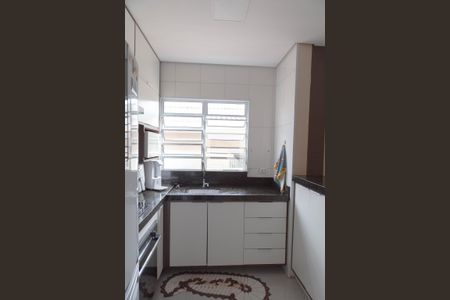 Apartamento para alugar com 70m², 2 quartos e 1 vagaCozinha
