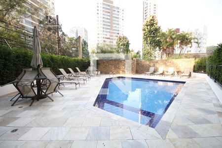 Apartamento para alugar com 198m², 3 quartos e 3 vagasÁrea comum