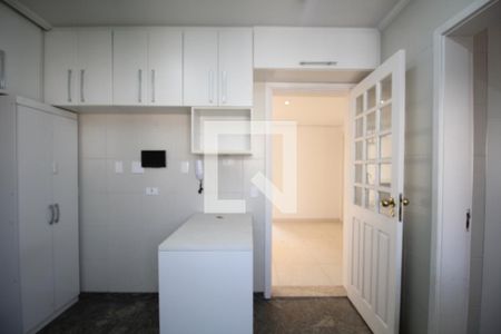 Apartamento para alugar com 198m², 3 quartos e 3 vagasCozinha
