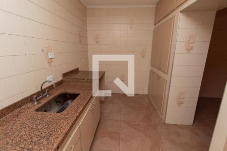 Casa à venda com 190m², 4 quartos e 2 vagas Casa à venda com 190m², 4 quartos e 2 vagasCozinha