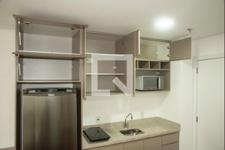 Studio para alugar com 28m², 1 quarto e sem vaga Studio para alugar com 28m², 1 quarto e sem vagaCozinha