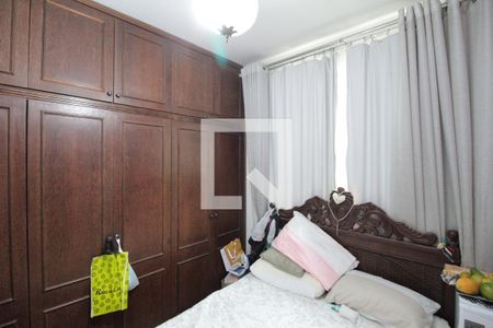 Quarto 1 de casa à venda com 4 quartos, 210m² em Santa Amelia, Belo Horizonte