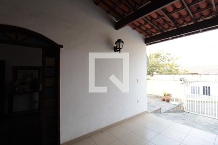 Casa à venda com 210m², 4 quartos e 2 vagasGaragem