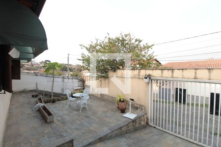 Casa à venda com 210m², 4 quartos e 2 vagasQuintal