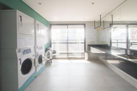 Studio para alugar com 27m², 1 quarto e sem vaga Studio para alugar com 27m², 1 quarto e sem vagaLavanderia