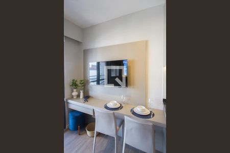 Studio de kitnet/studio para alugar com 1 quarto, 27m² em Jardim das Acacias, São Paulo