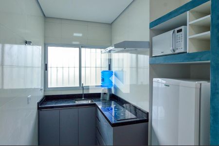 Cozinha de apartamento para alugar com 2 quartos, 48m² em Vila Boa Vista, Barueri