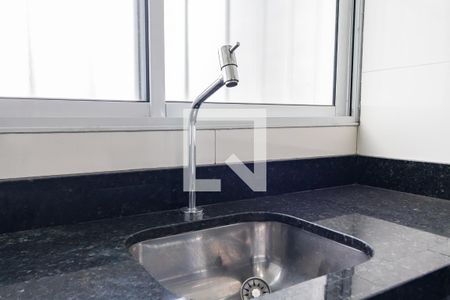 Cozinha/Área de serviço de apartamento para alugar com 2 quartos, 48m² em Vila Boa Vista, Barueri