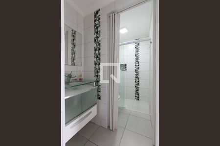 Banheiro - Lavatório de apartamento para alugar com 2 quartos, 56m² em Conjunto Residencial José Bonifácio, São Paulo