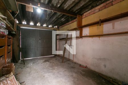 Garagem de apartamento para alugar com 2 quartos, 56m² em Conjunto Residencial José Bonifácio, São Paulo