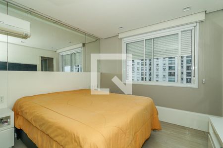 Quarto Suíte de apartamento à venda com 2 quartos, 105m² em Passo D’areia, Porto Alegre