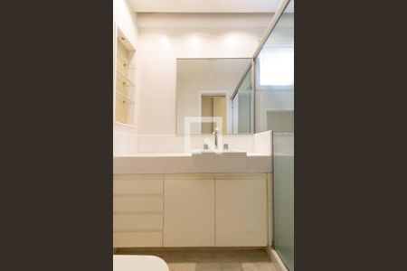 Apartamento para alugar com 96m², 2 quartos e 2 vagasBanheiro da suíte 1