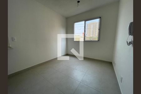 Sala/Cozinha de apartamento à venda com 2 quartos, 34m² em Jardim Celeste, São Paulo