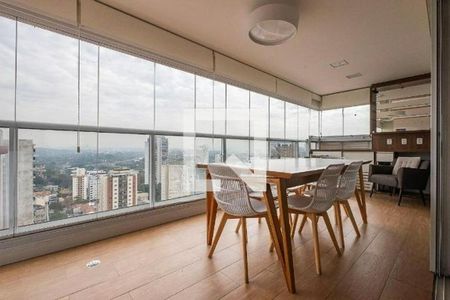 Apartamento à venda com 2 quartos, 84m² em Pinheiros, São Paulo