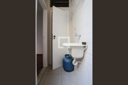 Apartamento para alugar com 90m², 3 quartos e 1 vagaÁrea de Serviço