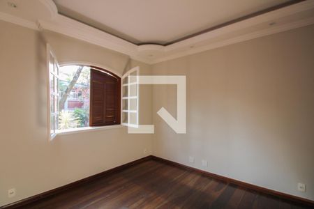 Apartamento para alugar com 90m², 3 quartos e 1 vagaSala