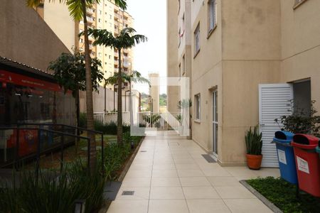 Apartamento à venda com 33m², 2 quartos e sem vagaÁrea comum