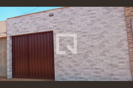 Fachada de casa para alugar com 2 quartos, 110m² em Riacho Fundo II, Brasília