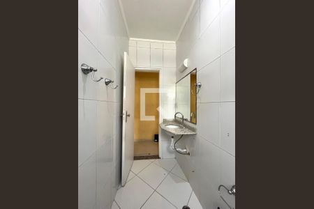 Casa para alugar com 168m², 4 quartos e 2 vagasBanheiro Corredor
