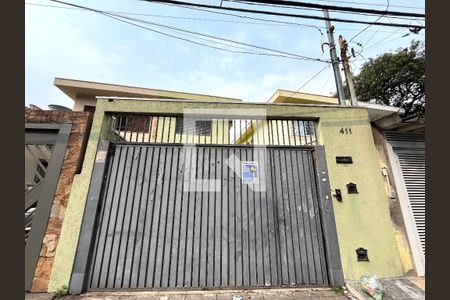 Casa para alugar com 168m², 4 quartos e 2 vagasFachada