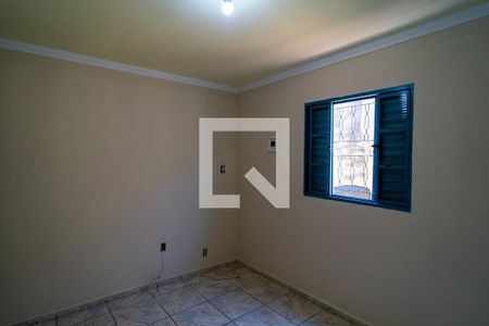 Casa para alugar com 175m², 2 quartos e 2 vagas Casa para alugar com 175m², 2 quartos e 2 vagasQuarto 2