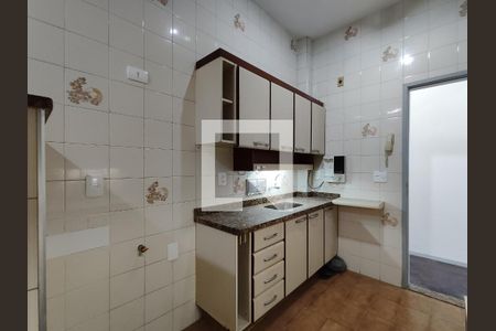 Apartamento à venda com 63m², 2 quartos e 1 vagaCozinha