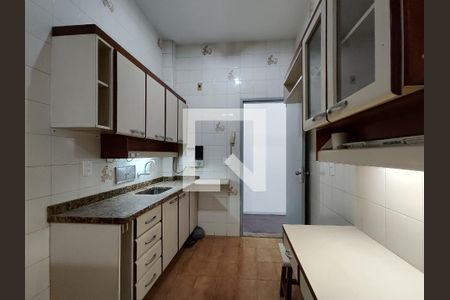 Apartamento à venda com 63m², 2 quartos e 1 vagaCozinha