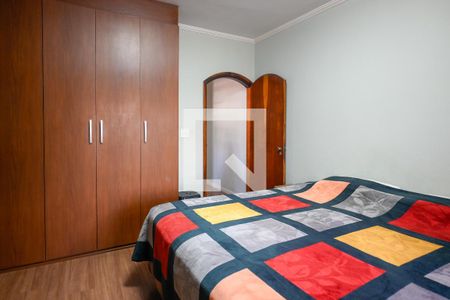 Casa à venda com 216m², 3 quartos e 2 vagasQuarto 1