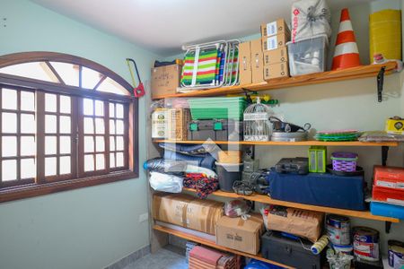 Casa à venda com 216m², 3 quartos e 2 vagasQuarto de Serviço