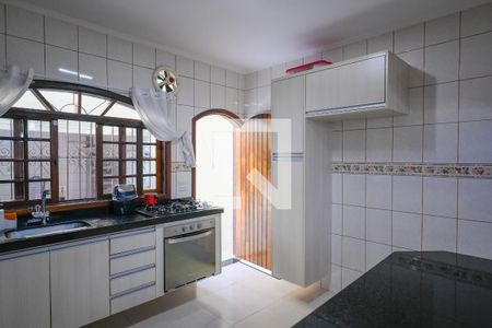 Casa à venda com 216m², 3 quartos e 2 vagasCozinha