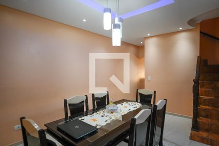 Casa à venda com 216m², 3 quartos e 2 vagasCopa