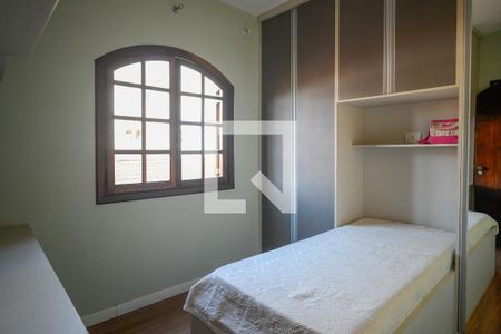 Casa à venda com 216m², 3 quartos e 2 vagasQuarto 2