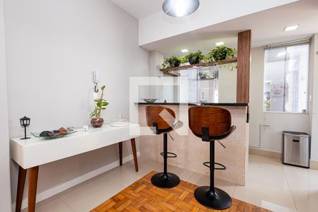 Apartamento à venda com 86m², 2 quartos e sem vagaCozinha