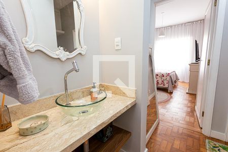 Apartamento à venda com 86m², 2 quartos e sem vagaBanheiro Social