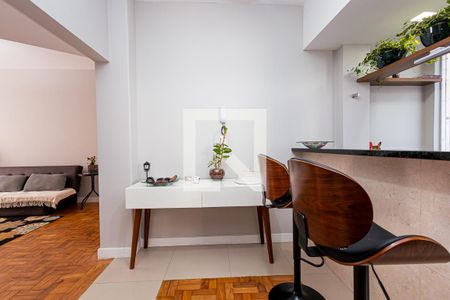 Apartamento à venda com 86m², 2 quartos e sem vagaCozinha