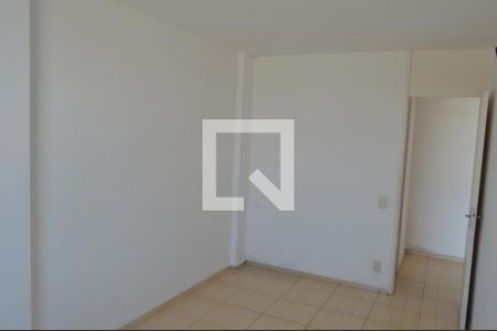 Quarto de apartamento para alugar com 1 quarto, 53m² em Taquara, Rio de Janeiro