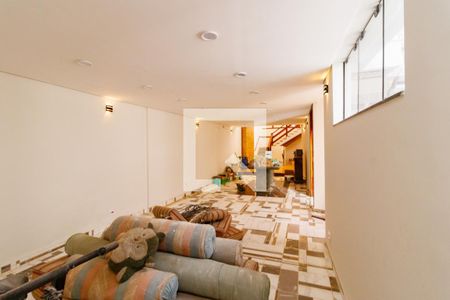 Casa para alugar com 700m², 2 quartos e 6 vagasCopa